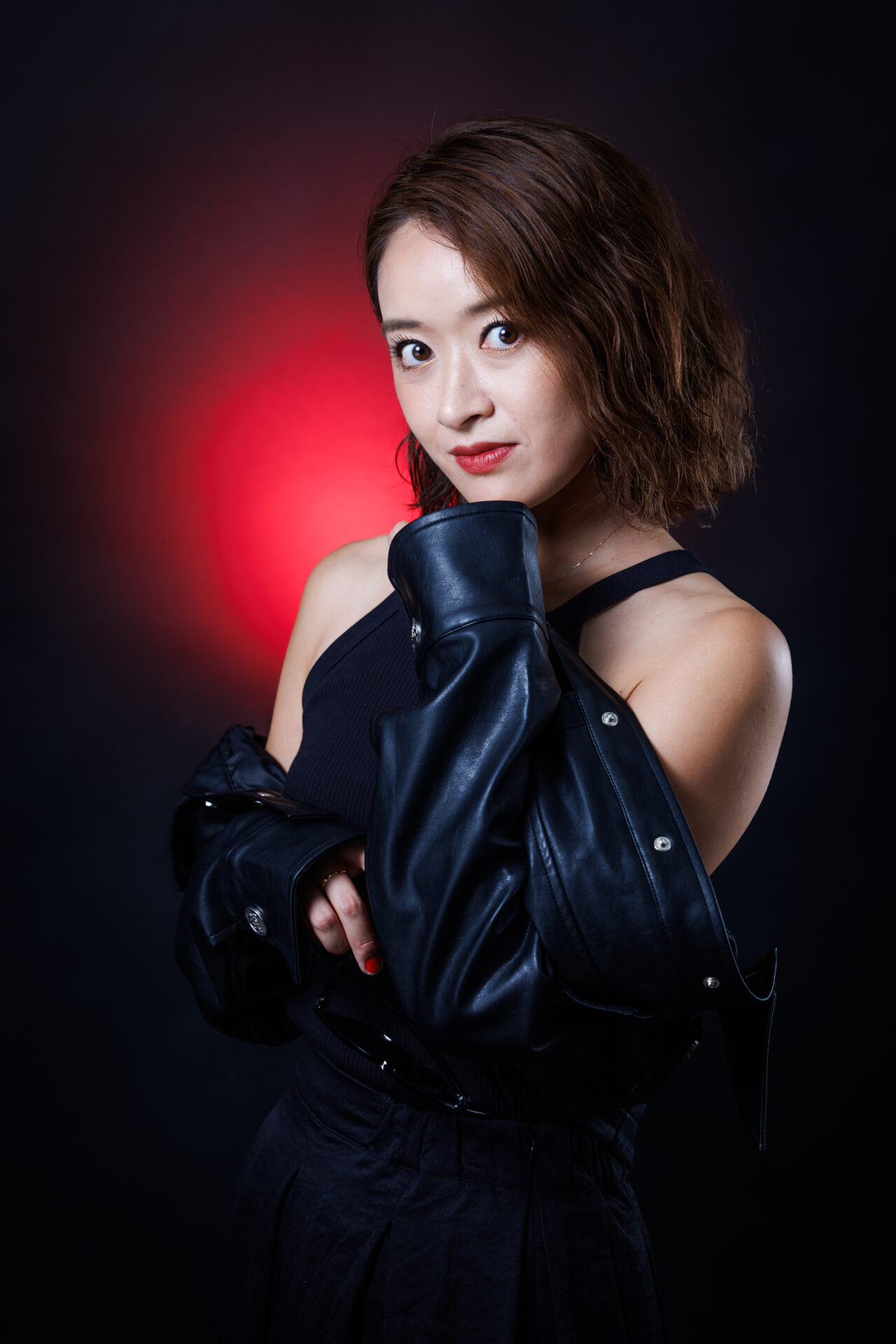 戦闘モードの革ジャン